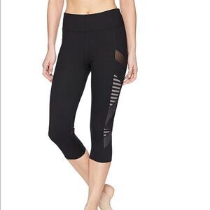 Splendid Activewear Yoga Striped Cross Capri